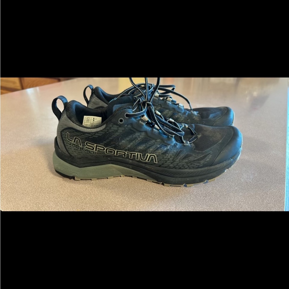 La Sportiva men’s jackal 2 trail running shoe